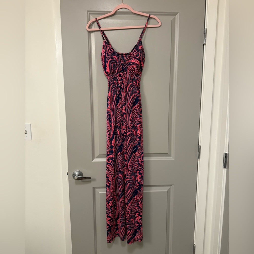 Elegant Pink and Black Paisley Maxi Dress